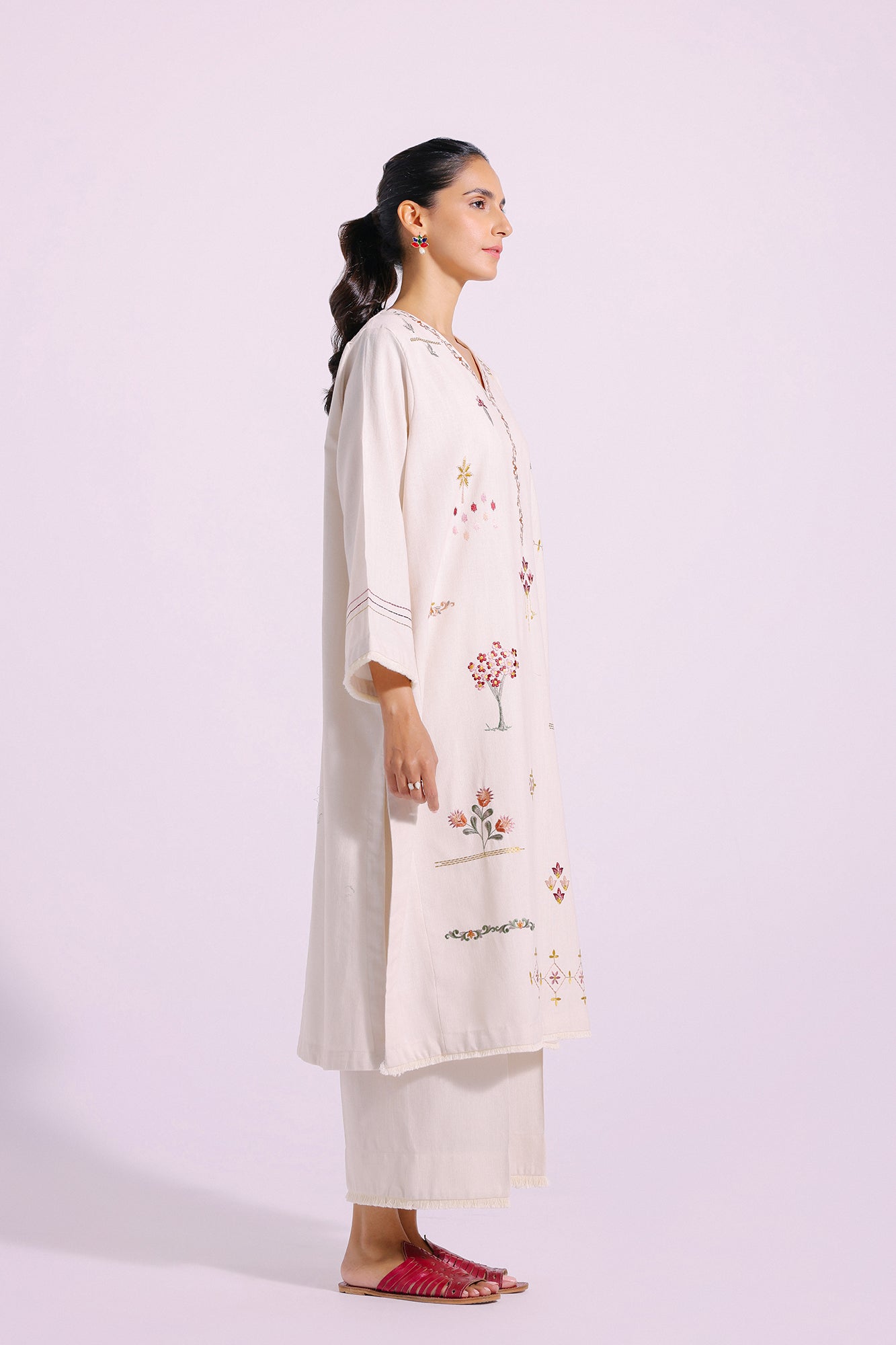 Ethnic - EMBROIDERED SUIT (E2508/102/003)