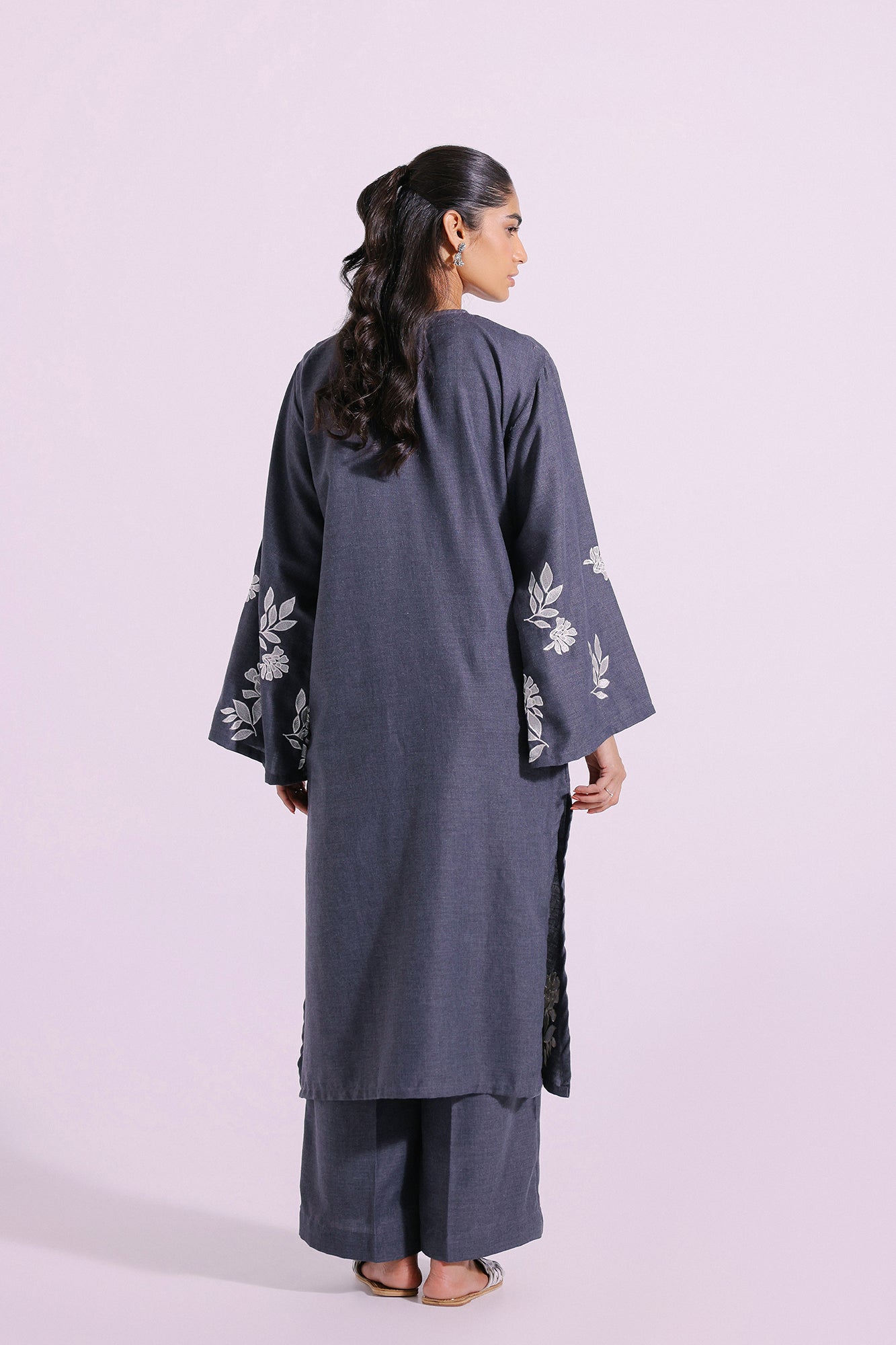 Ethnic - EMBROIDERED SUIT (E2524/102/903)