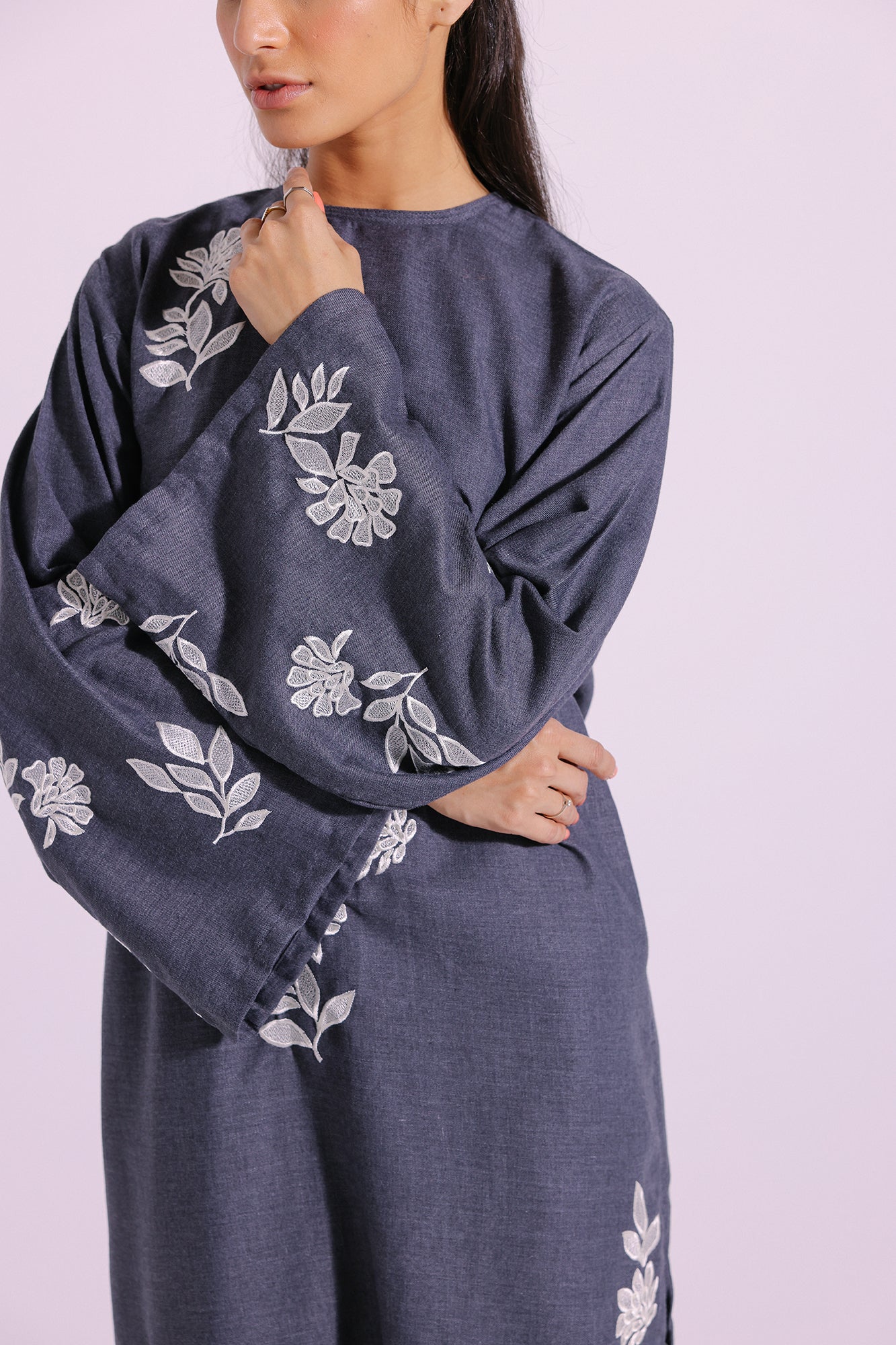 Ethnic - EMBROIDERED SUIT (E2524/102/903)