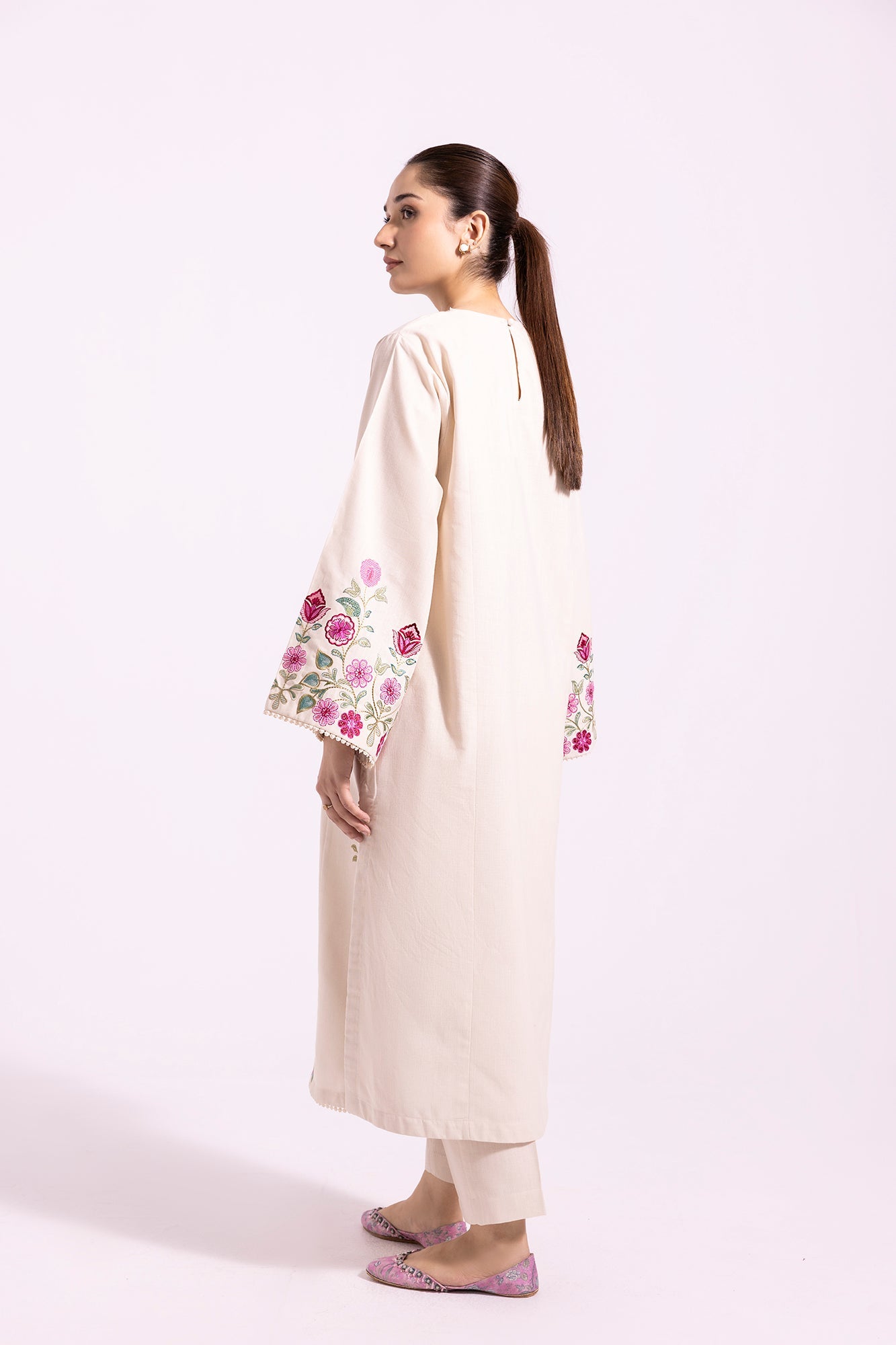 Ethnic - EMBROIDERED SUIT (E2577/102/003)