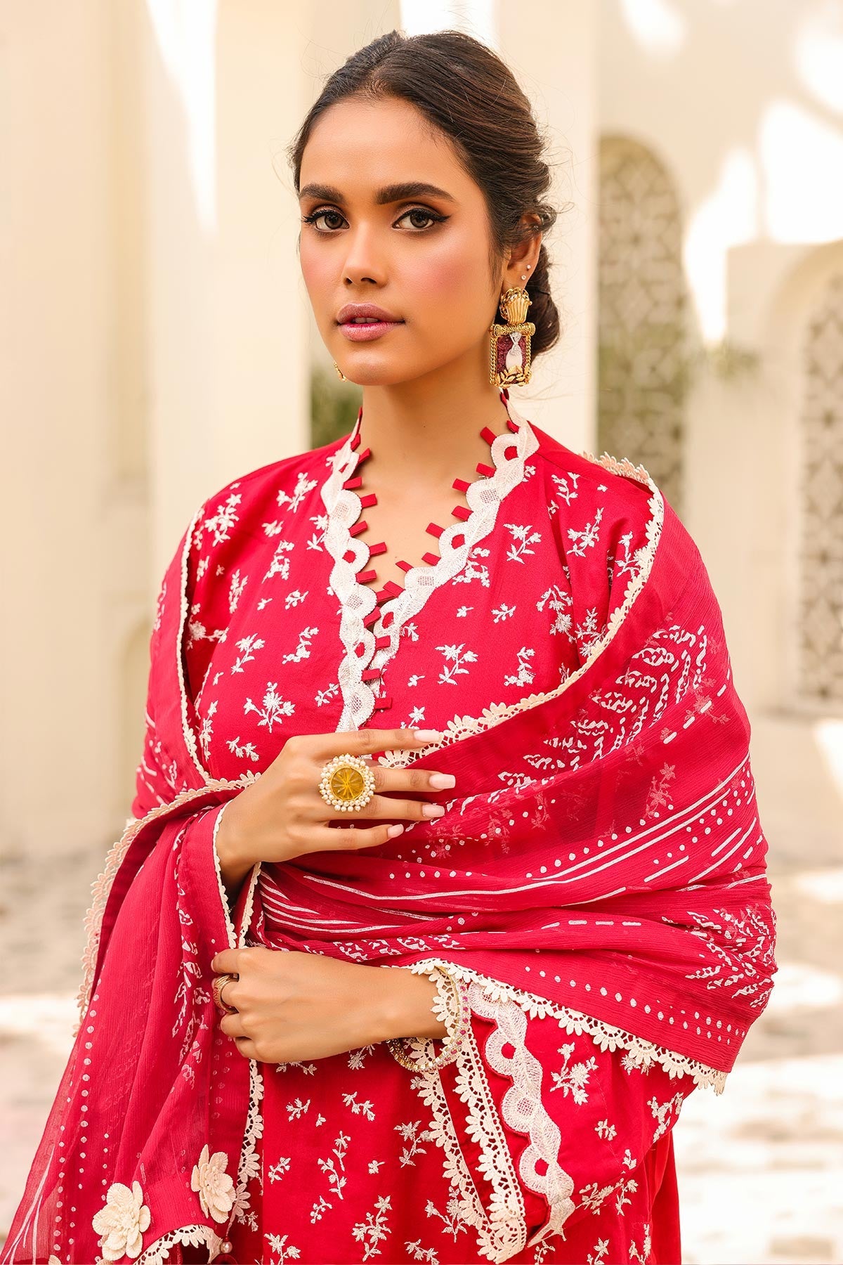 3 Pc Embroidered Lawn Suit With Poly Chiffon Dupatta