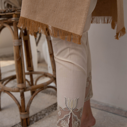 Aneeka Ruknuddin - DAISY