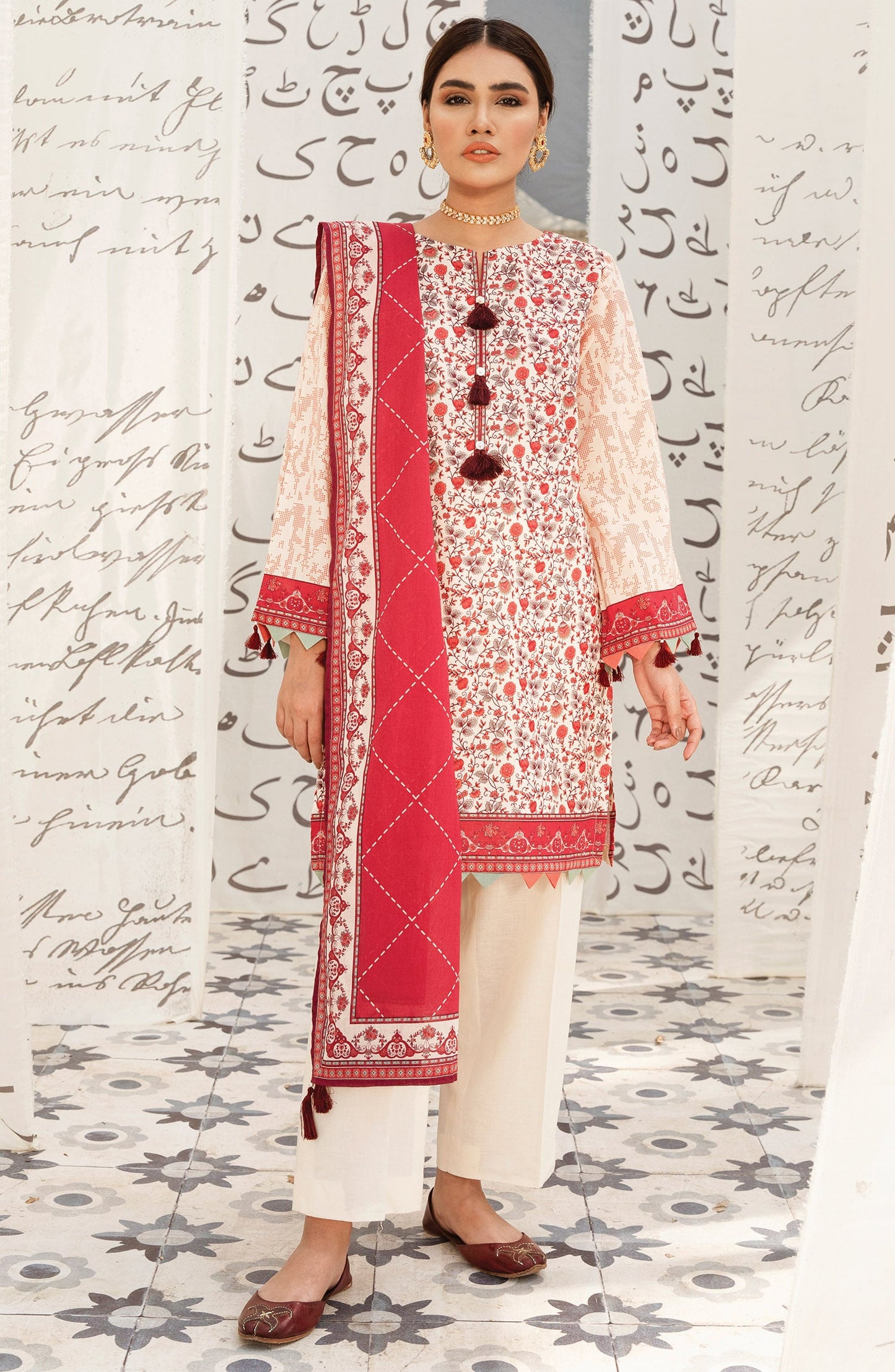 Orient - Unstitched 3 Piece Printed Lawn Suit