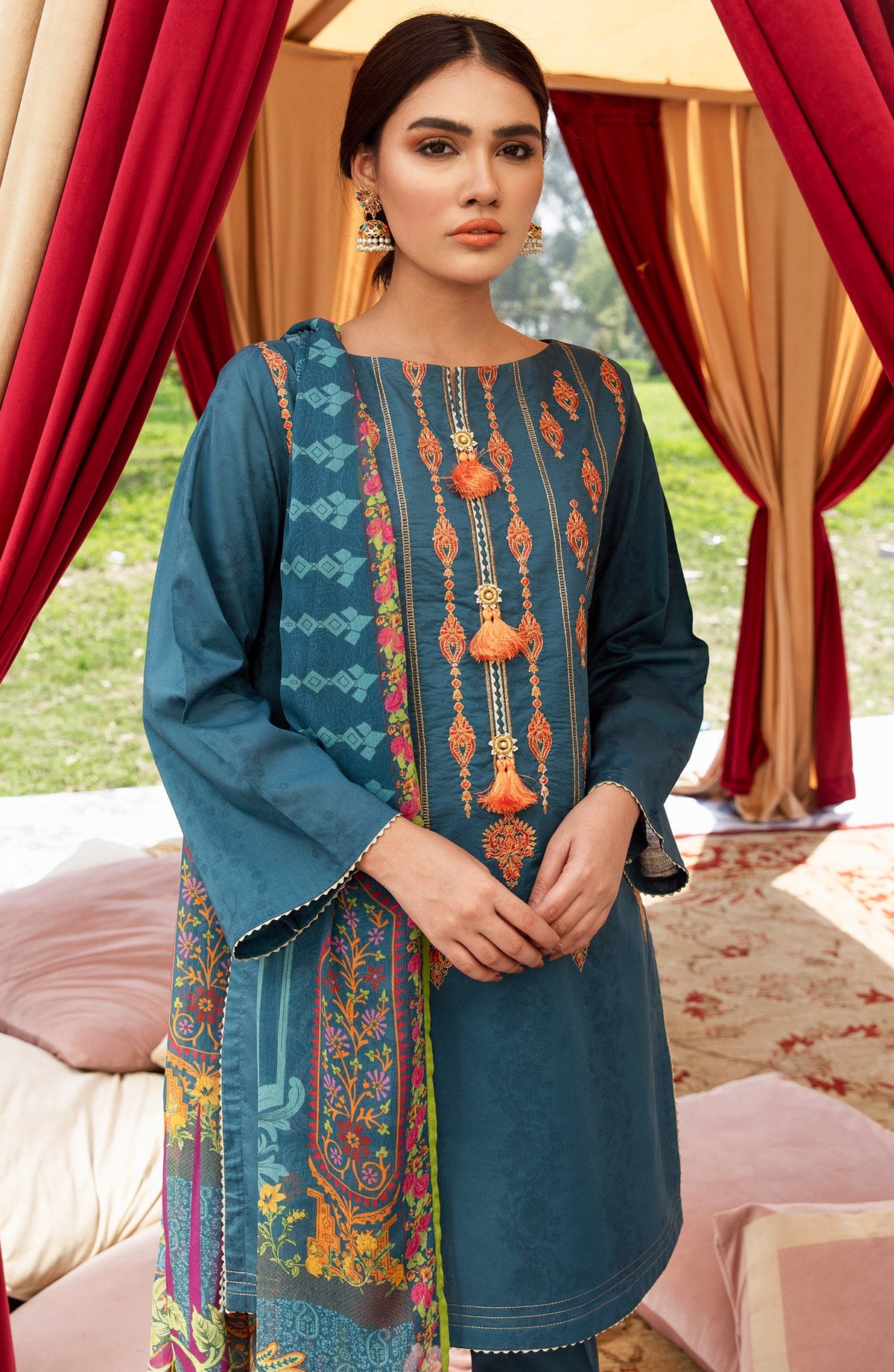 Orient - Unstitched 3 Piece Embroidered Jacquard Suit