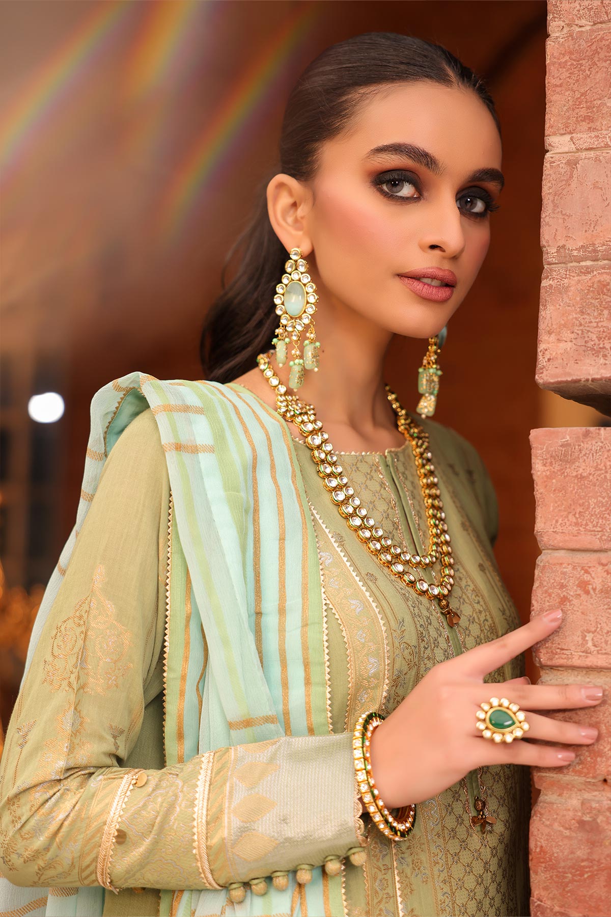 3 Pc Embroidered Jacquard Suit With Poly Chiffon Dupatta