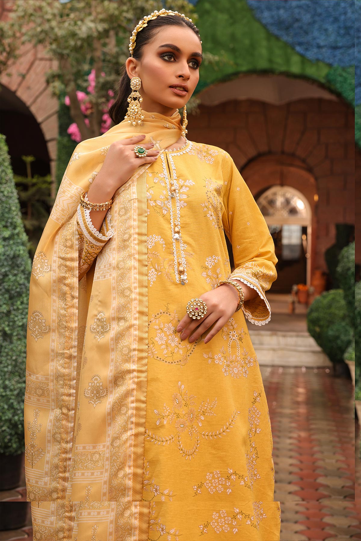 2 Pc Embroidered One Way Slub Suit With Silk Dupatta