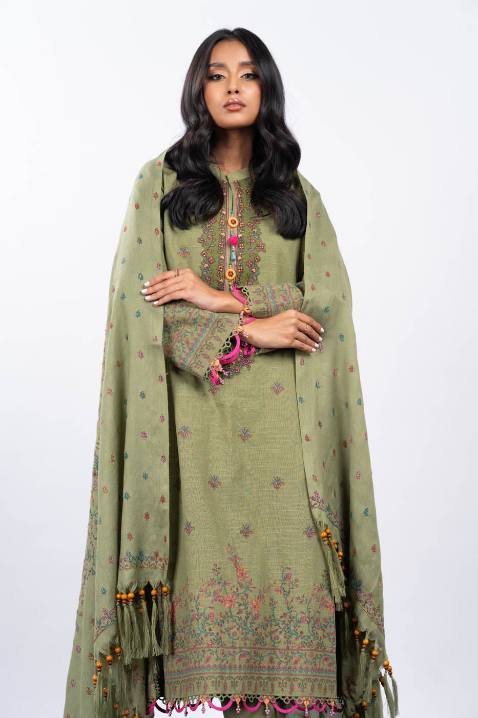 3 PcEmbroidered Khaddar Suit With Shawl