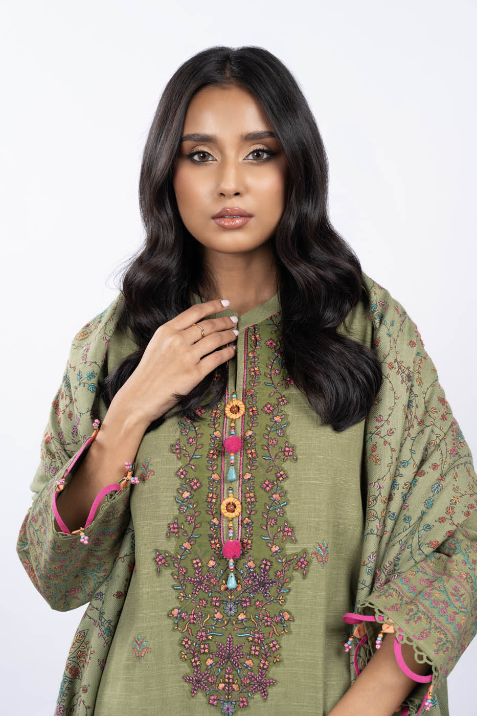 3 PcEmbroidered Khaddar Suit With Shawl