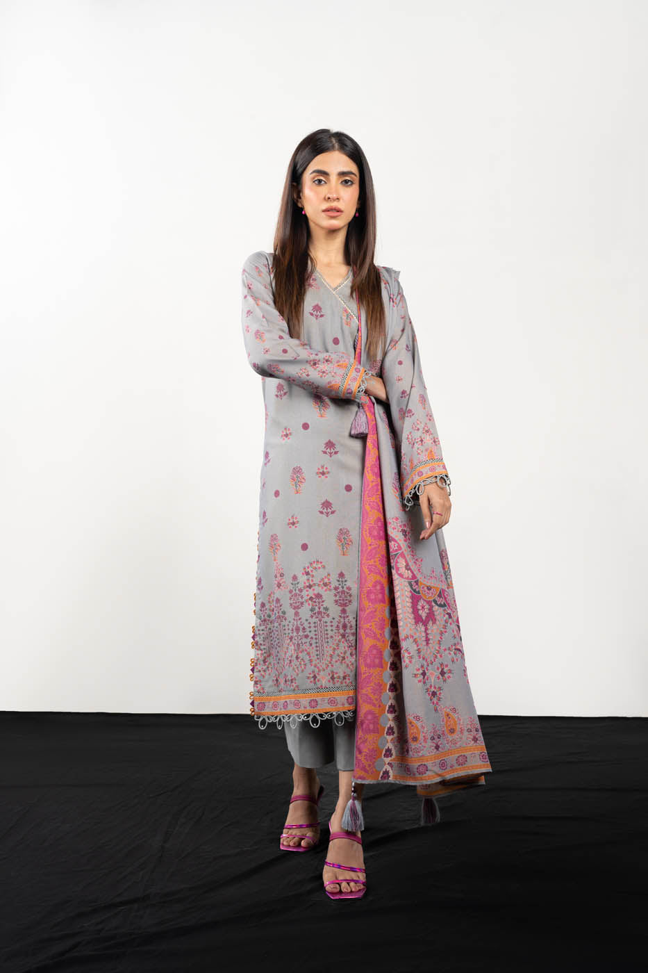 3 Pc Printed Chambre Suit With Chambre Dupatta