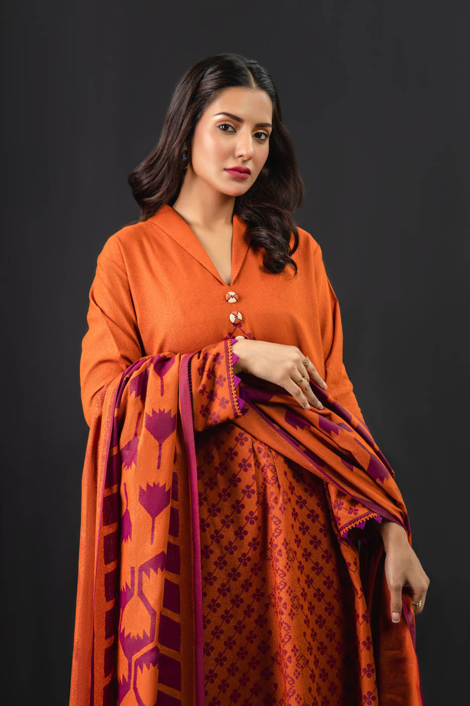 3 Pc Printed Karandi Suit With Karandi Dupatta