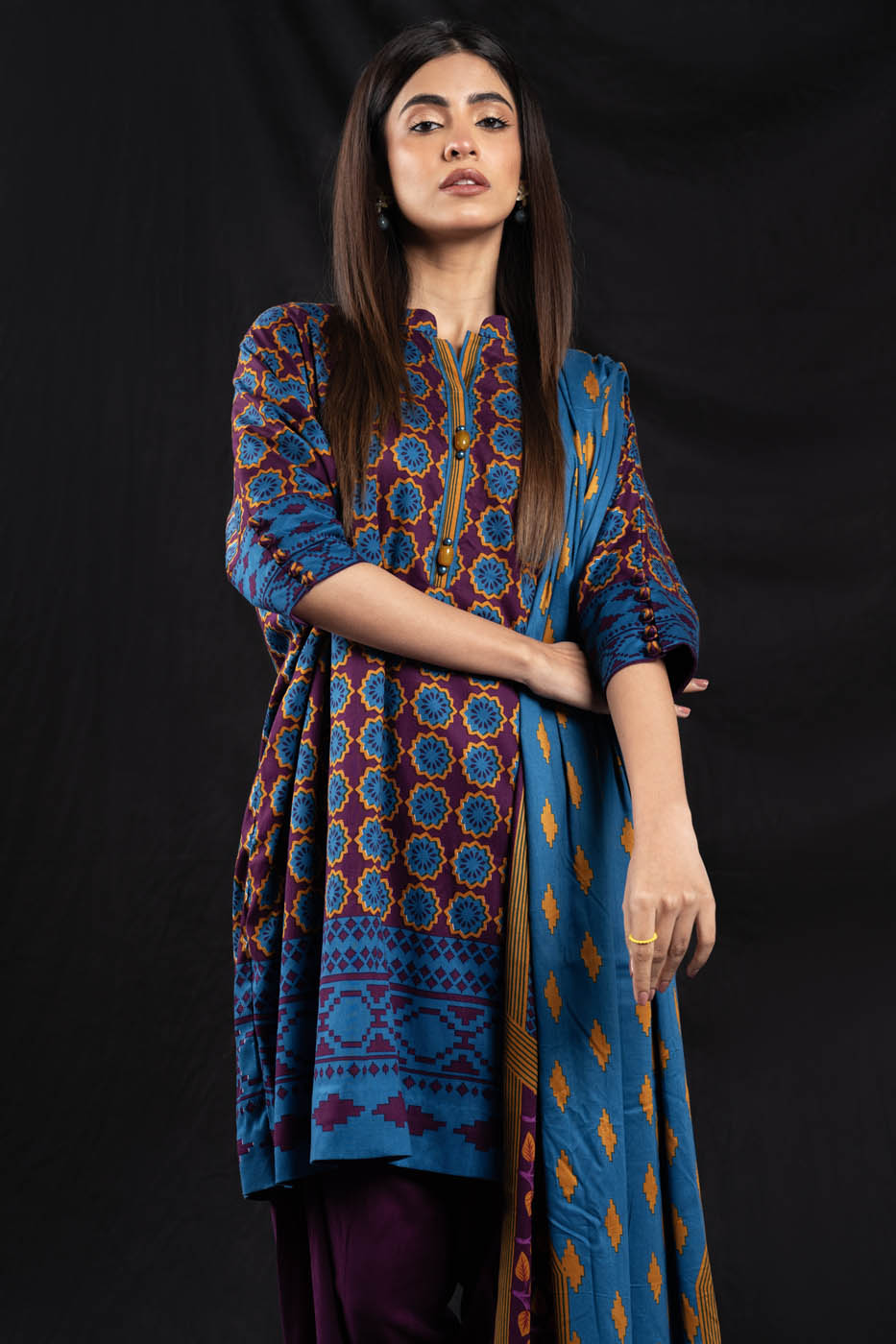 3 Pc Printed Twill Viscose Suit With Twill Viscose Dupatta