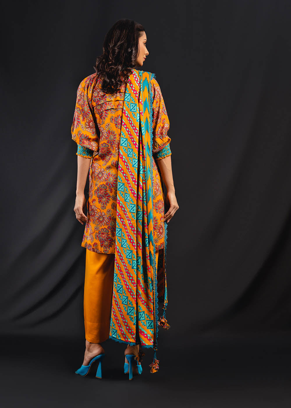 3 Pc Printed Twill Viscose Suit With Twill Viscose Dupatta