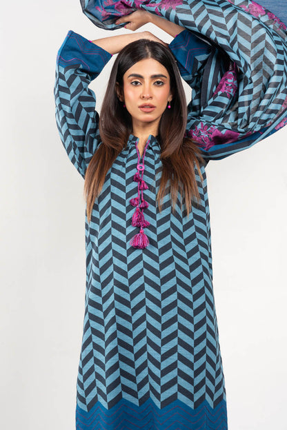 3 Pc Printed Khaddar Suit With Khaddar Dupatta