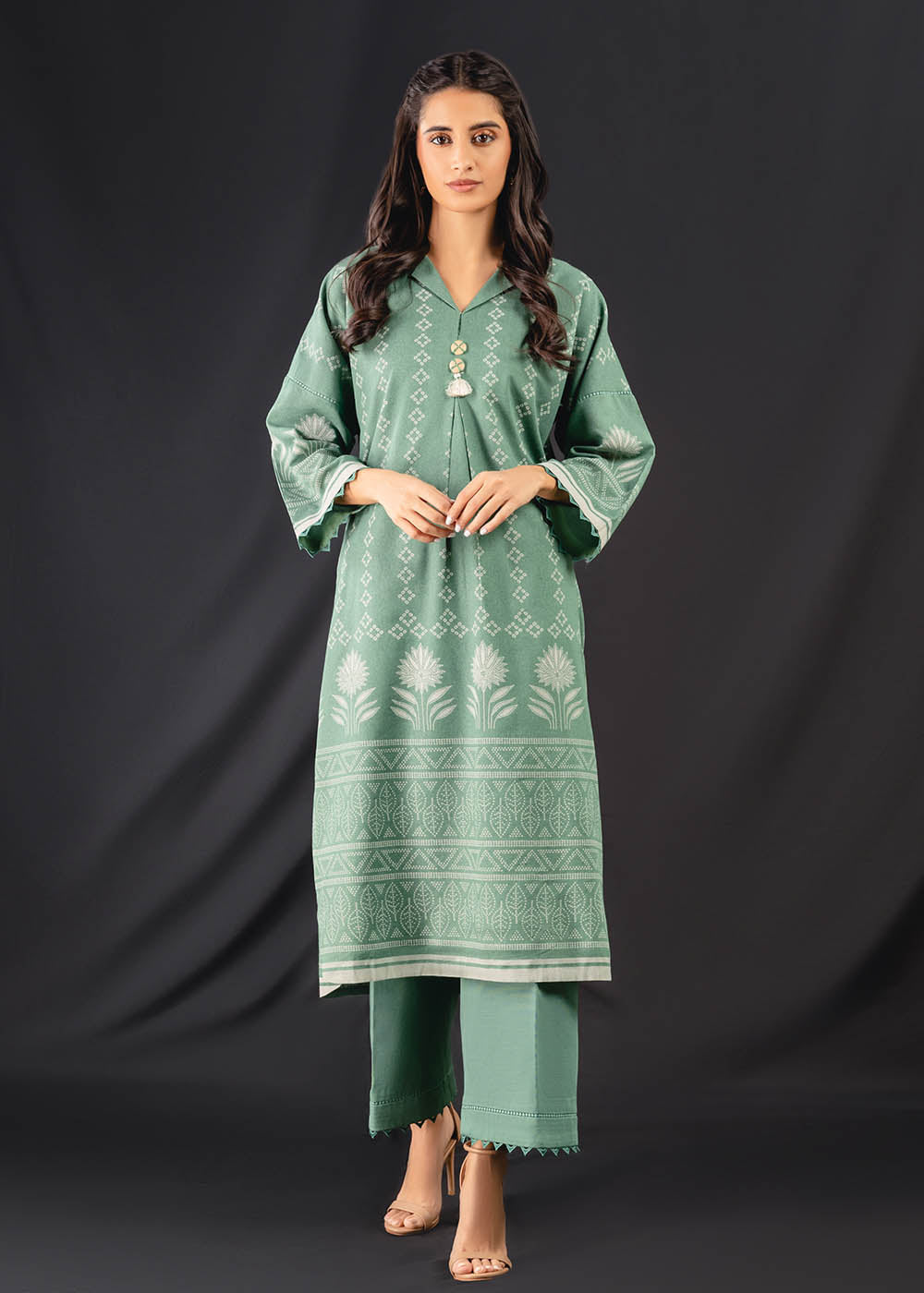 2 Pc Printed Karandi Suit With Karandi Trouser