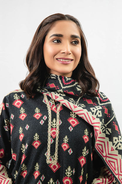 2 Pc Printed Karandi Suit With Karandi Dupatta