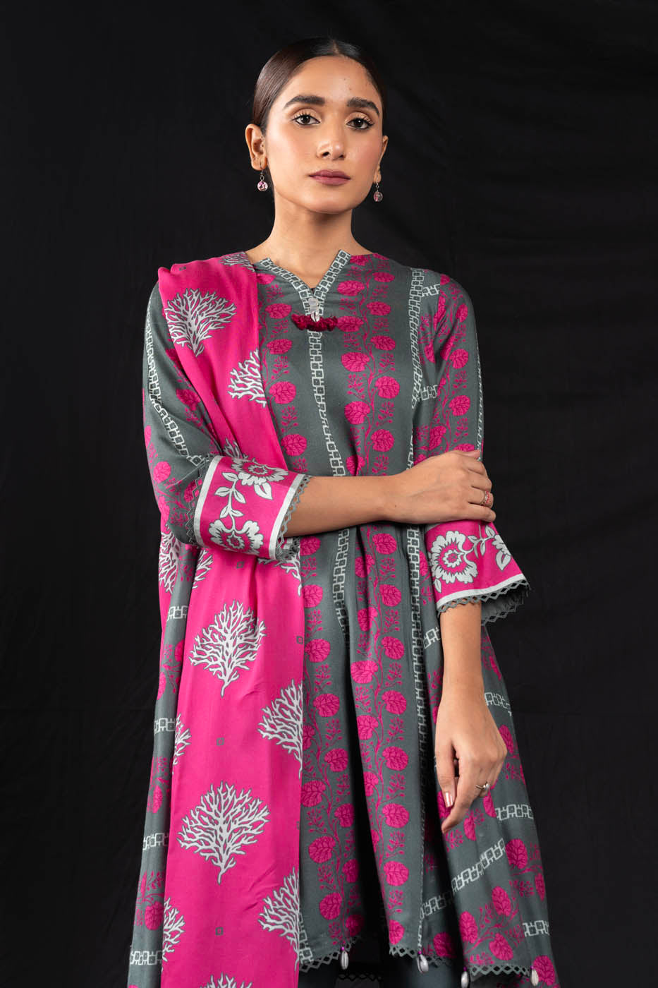 2 Pc Printed Twill Viscose Suit With Twill Viscose Dupatta