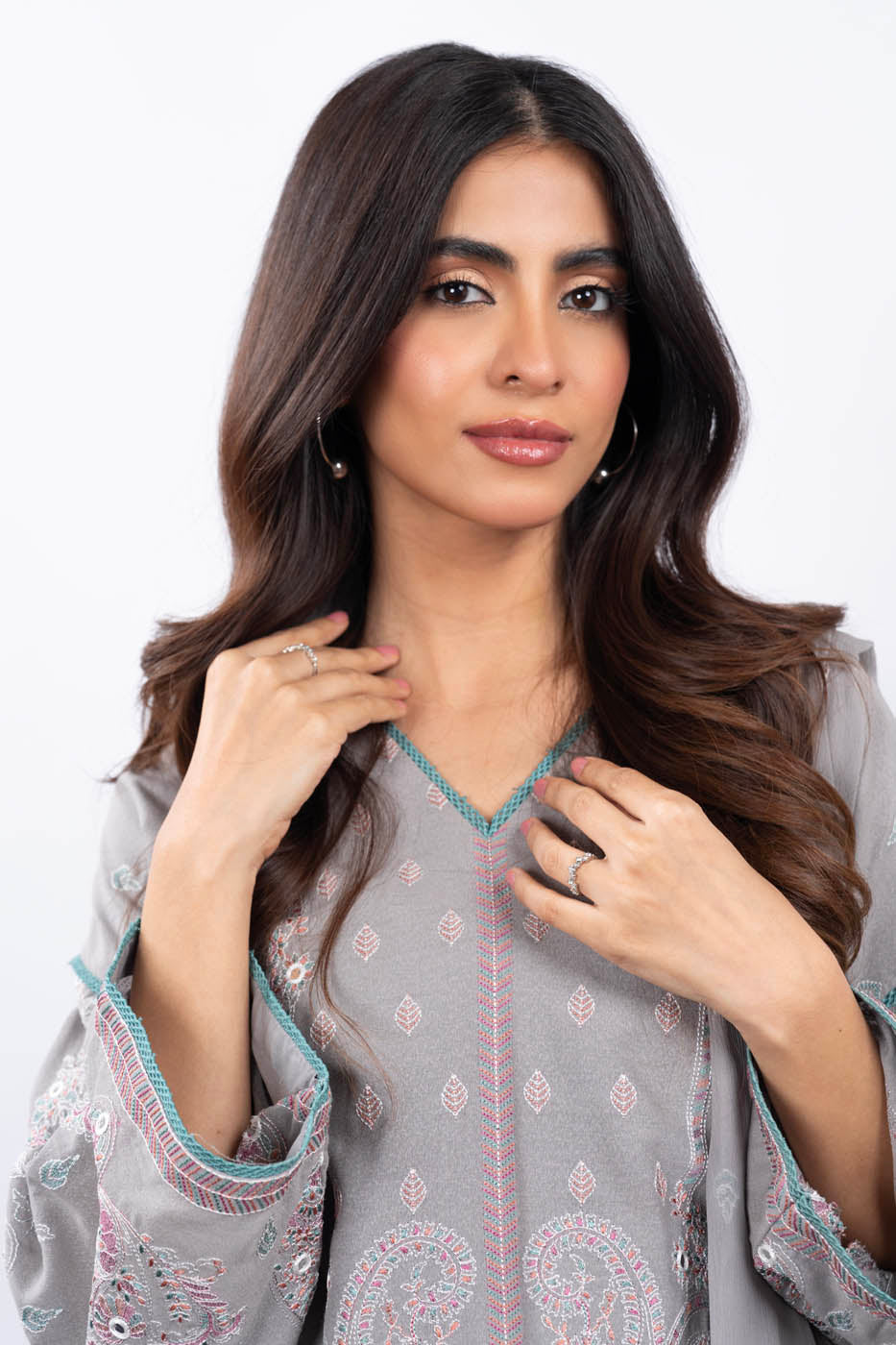3 Pc Embroidered Karandi Suit With Chiffon Dupatta