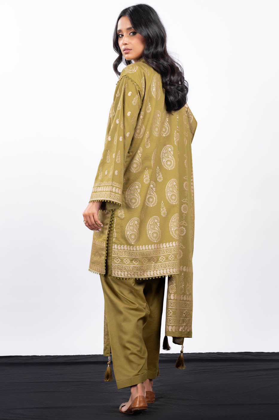 3 Pc Printed Chambre Suit With Chambre Dupatta