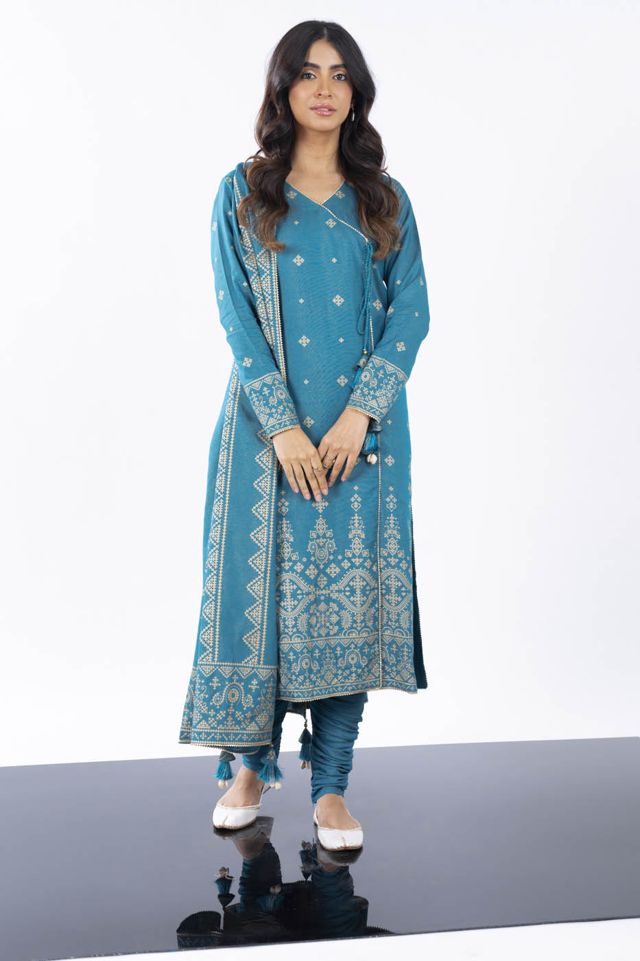 3 Pc Printed Chambre Suit With Chambre Dupatta