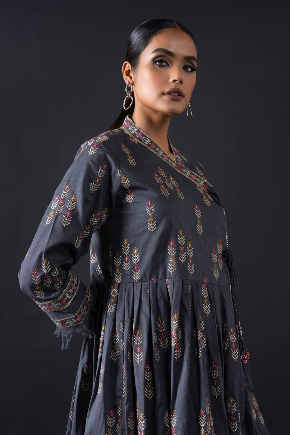 Embroidered Two-Way Slub Shirt Fabric (Sold By Per Meter)