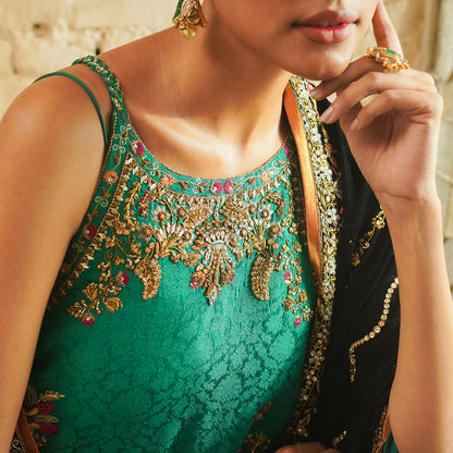 Aneeka Ruknuddin - FAREENA