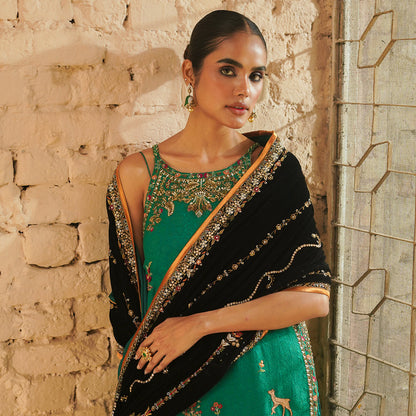 Aneeka Ruknuddin - FAREENA