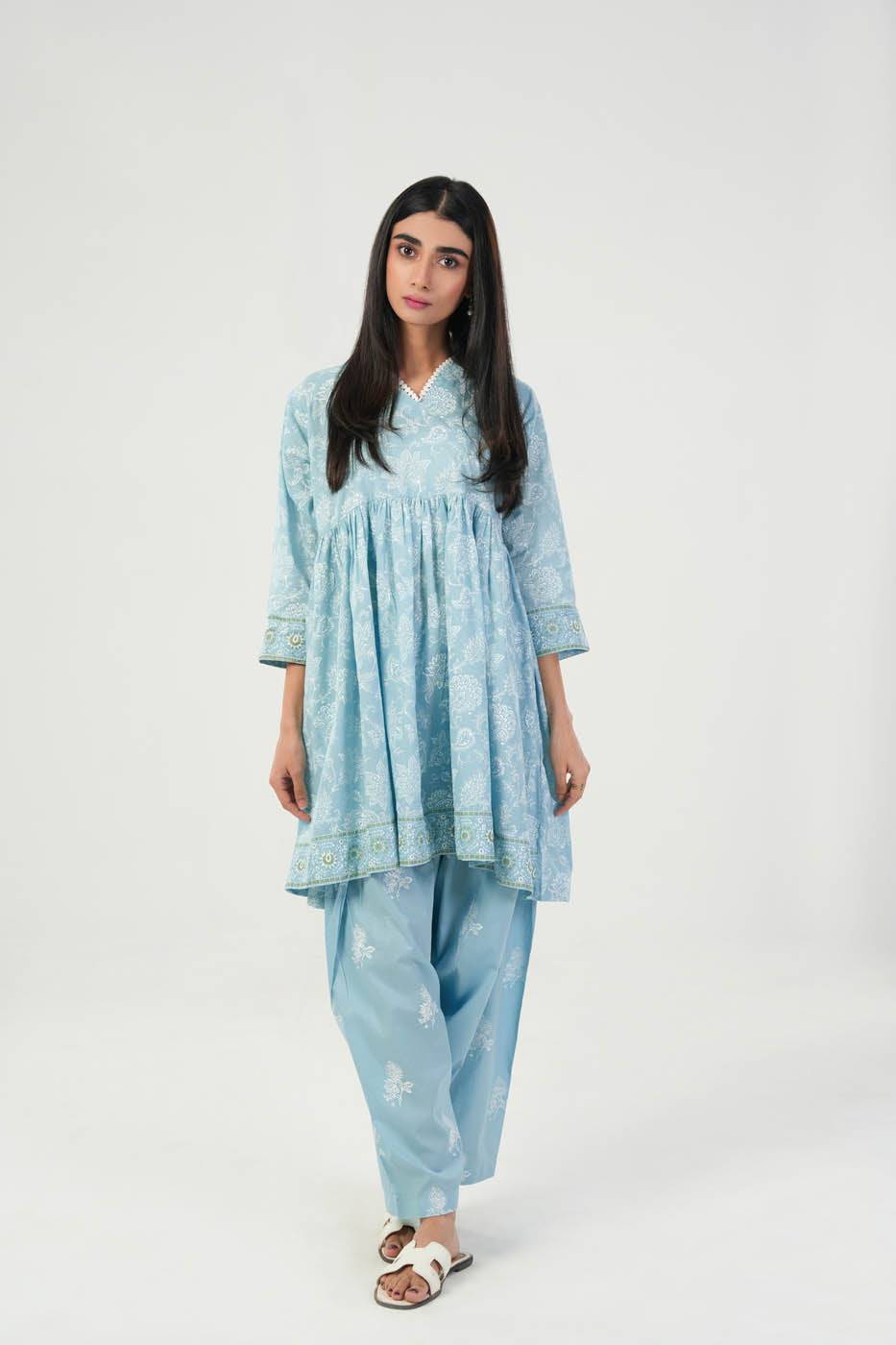2 Pc Printed Lawn Outfit