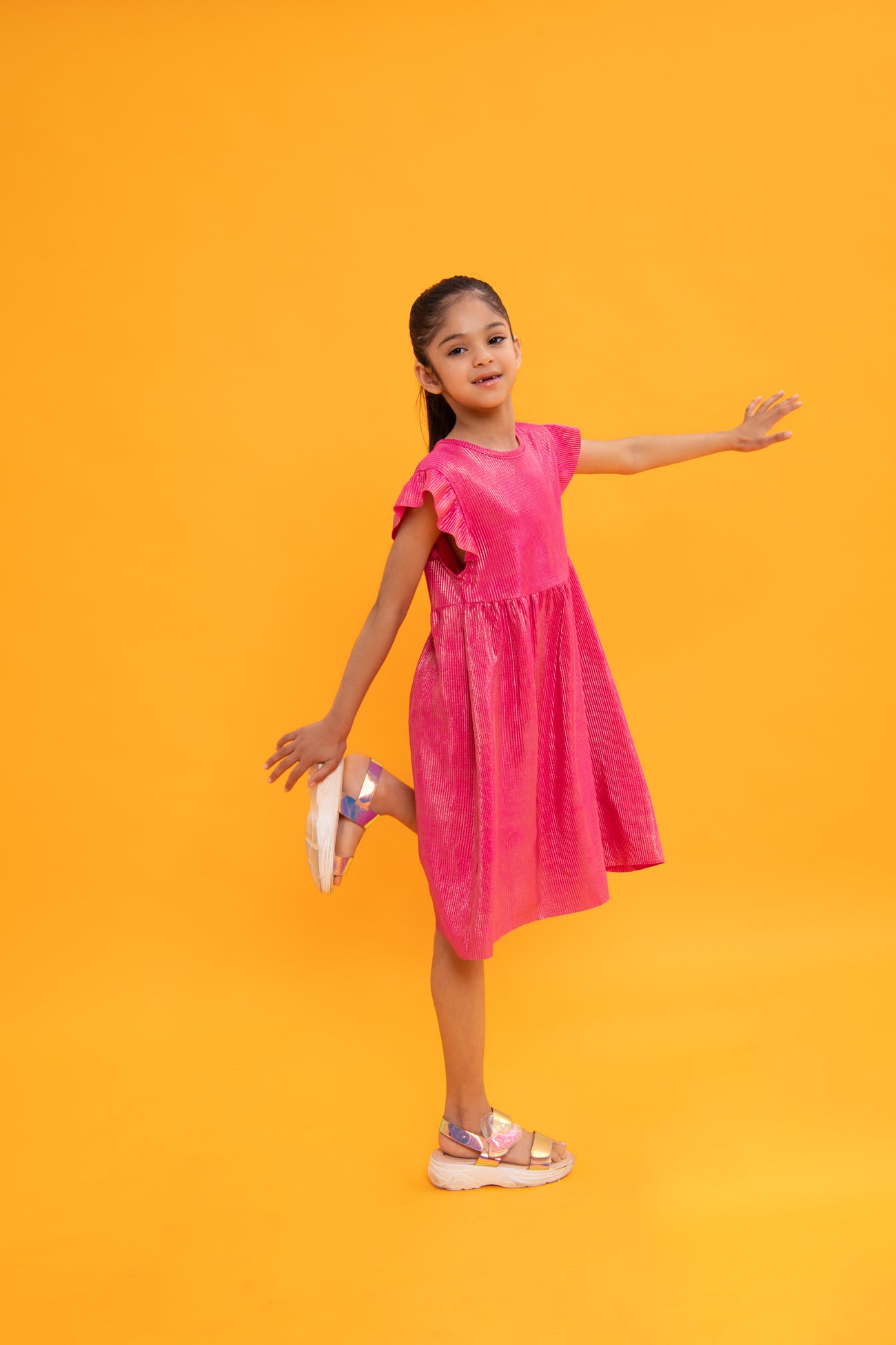 BTW - TEXTURED PLEATED DRESS