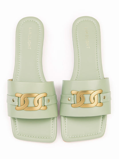 Limelight - Brooch Flats