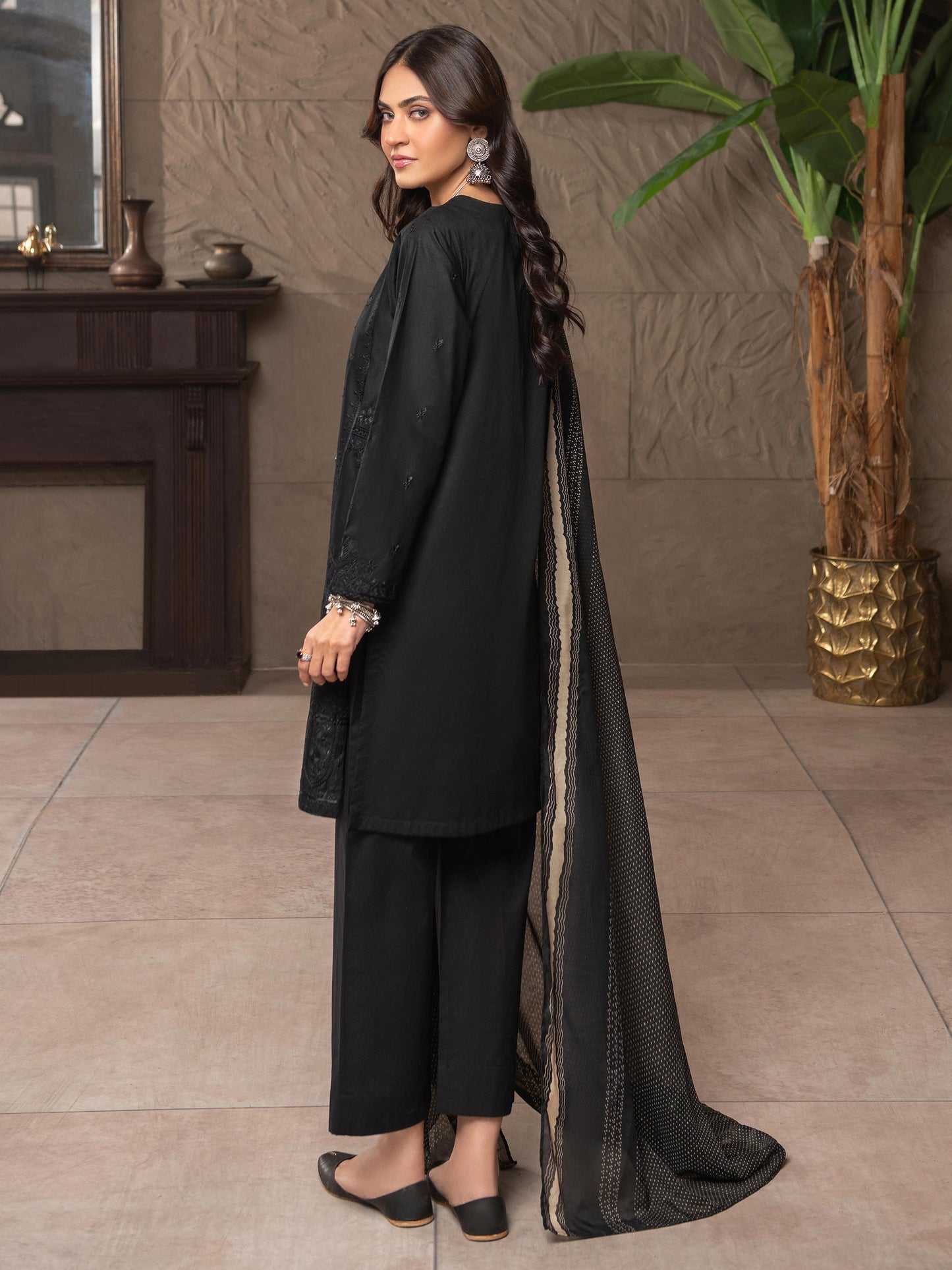 Limelight - 2 Piece Lawn Suit-Embroidered (Unstitched)