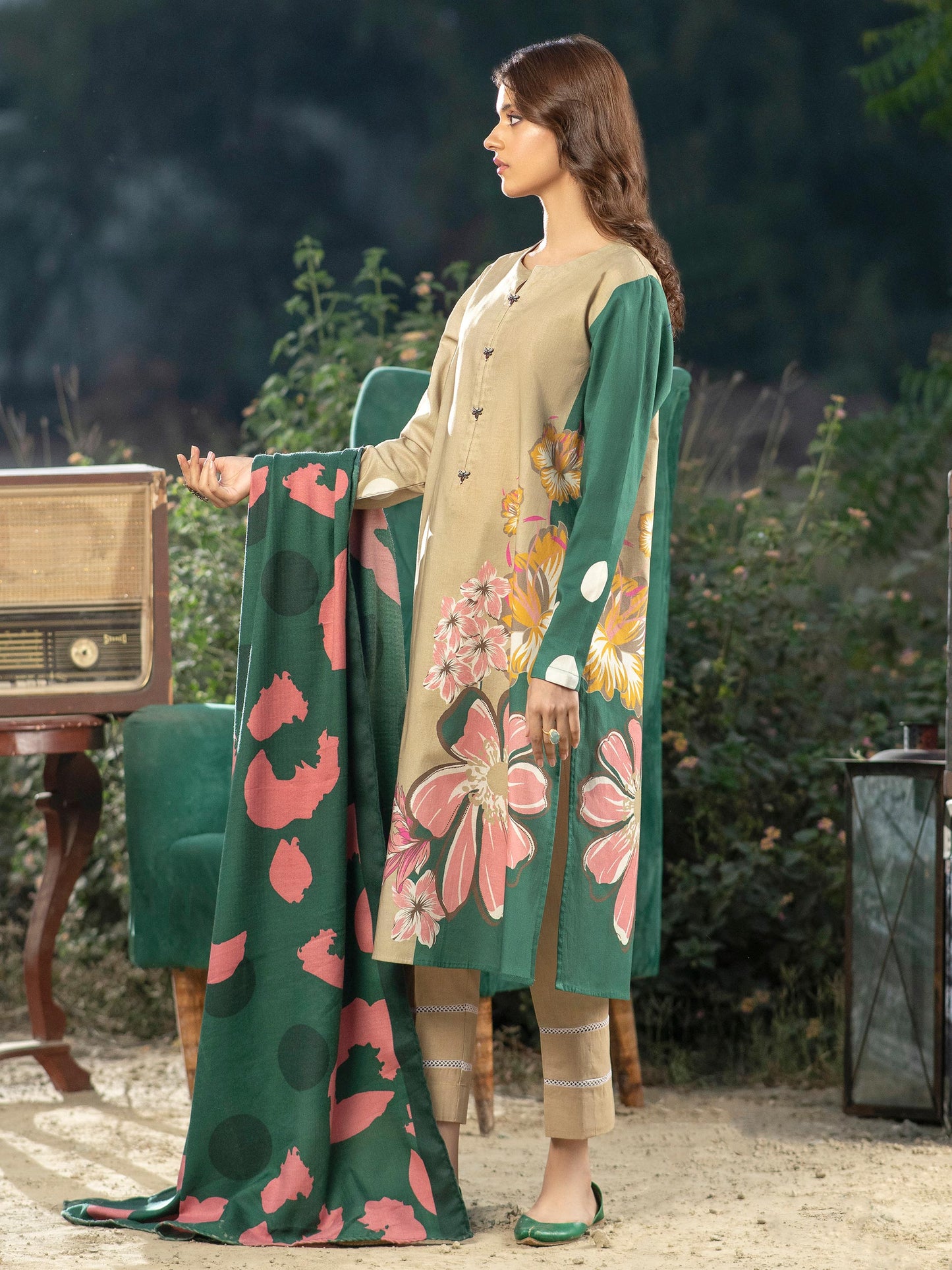 3 Piece Khaddar Suit-Printed (Unstitched)