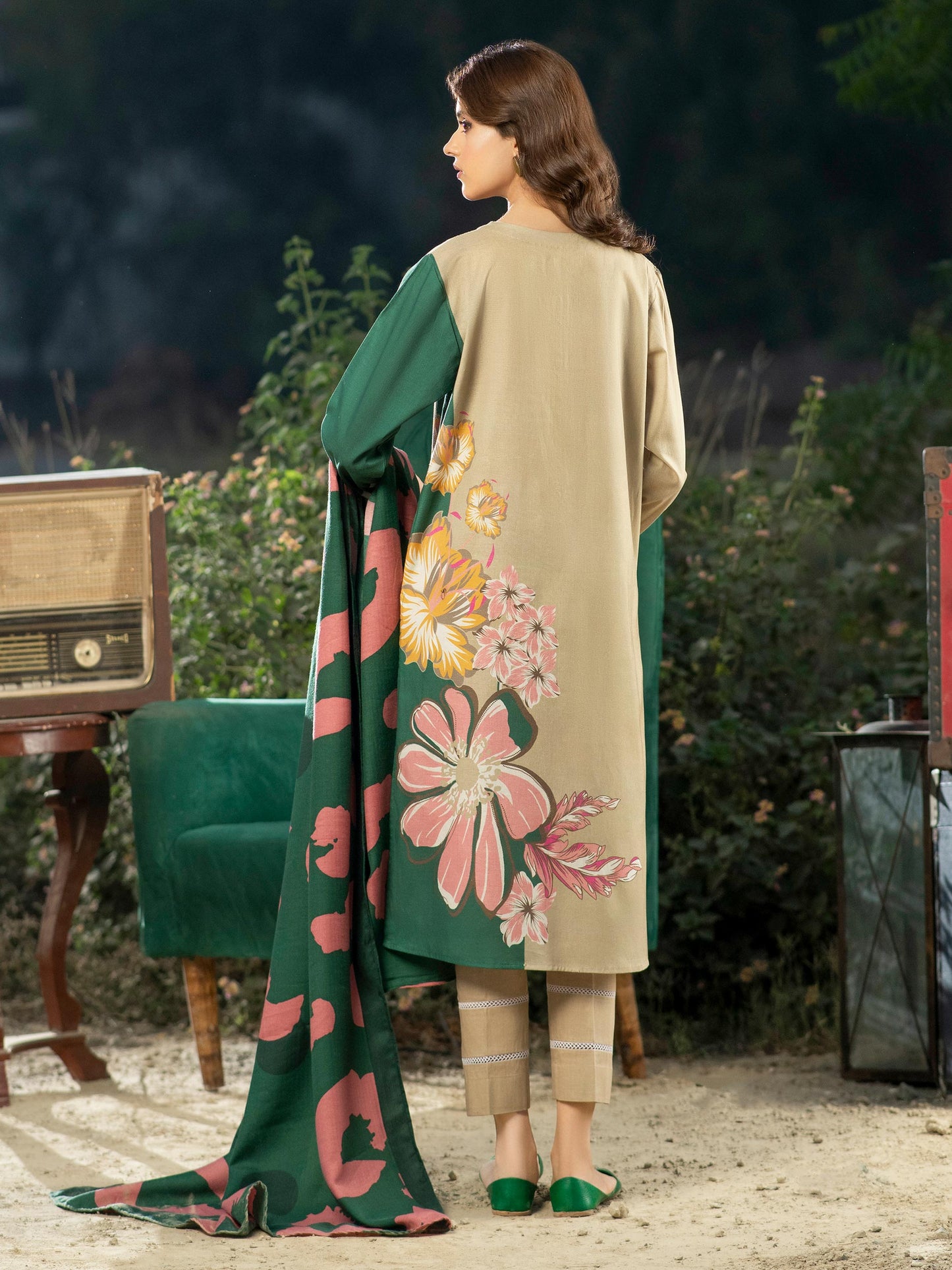 3 Piece Khaddar Suit-Printed (Unstitched)