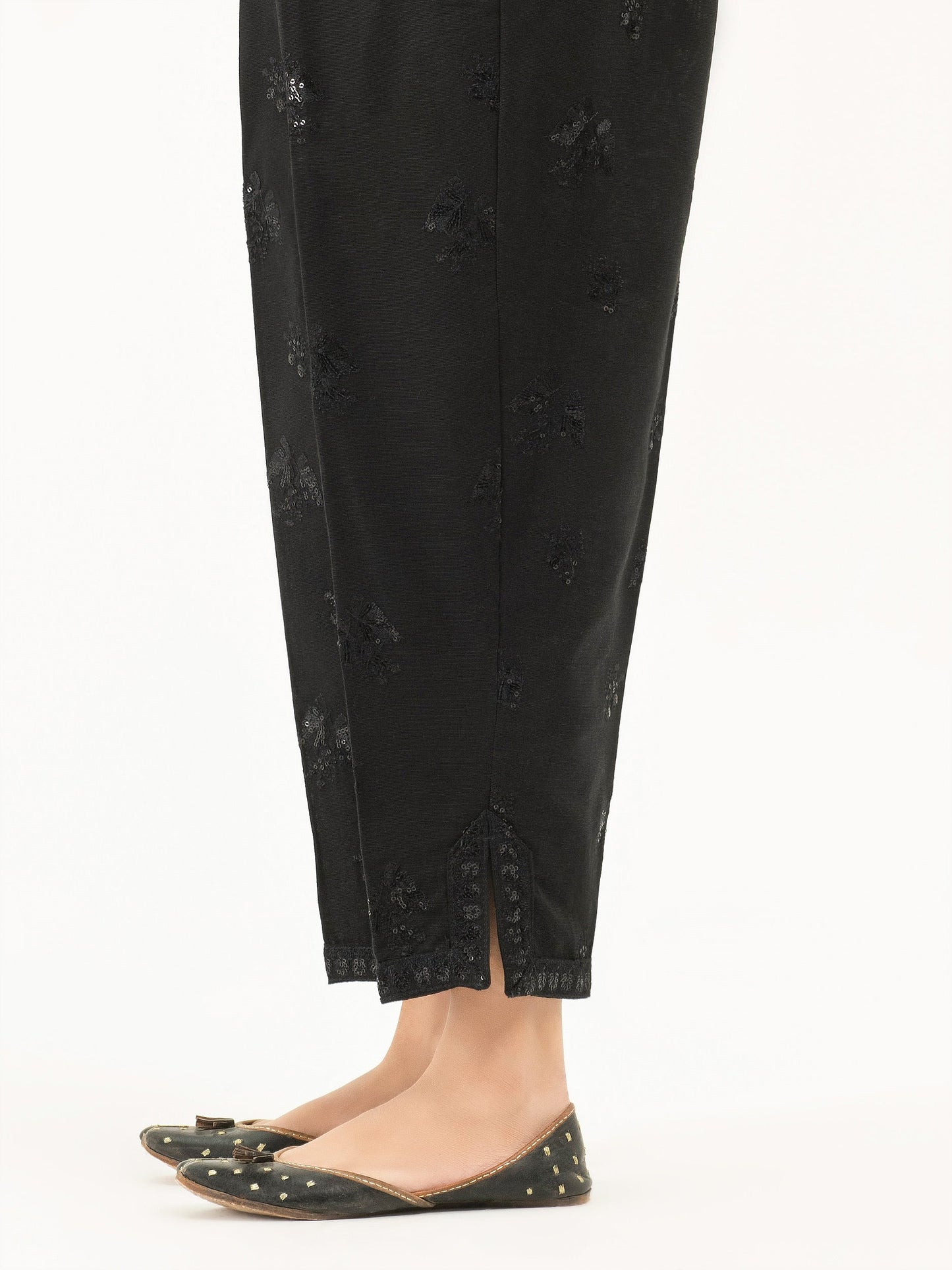 Embroidered Khaddar Trousers(Pret)