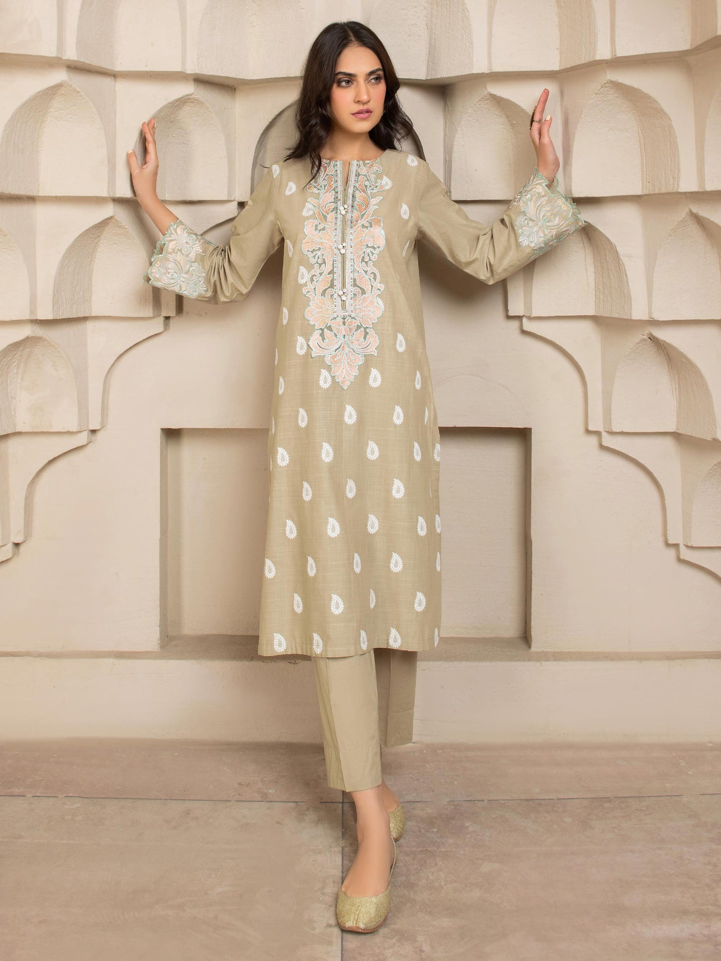 Limelight - 2 Piece Lawn Suit-Embroidered (Unstitched)