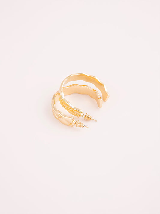 Limelight - Metallic C-Hoop Earrings