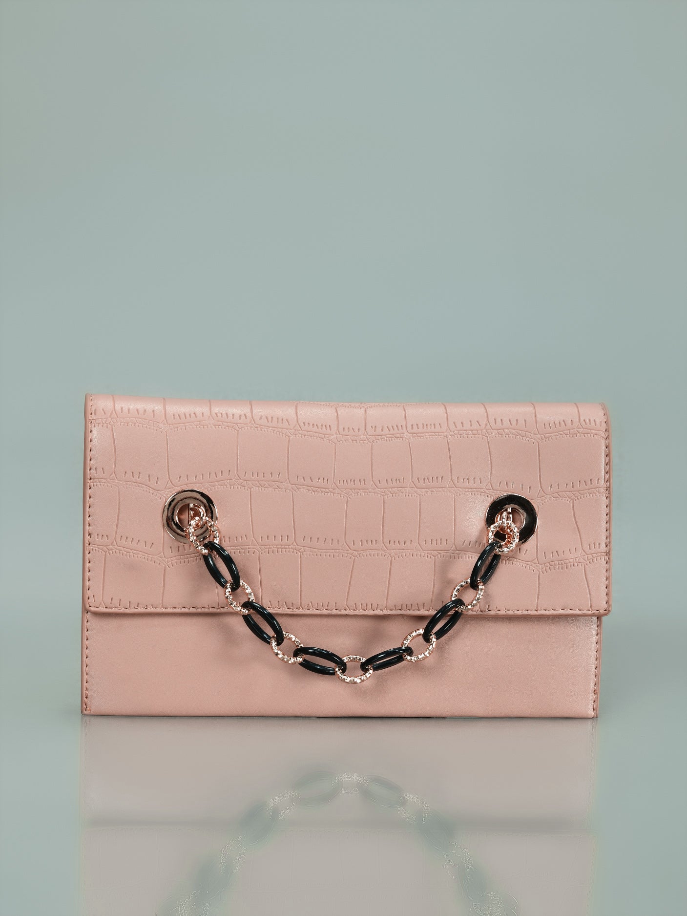 Limelight - Chained Clutch