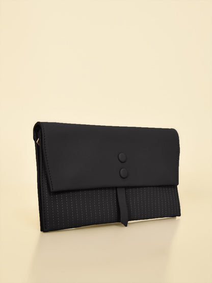 Limelight - Button Detail Clutch