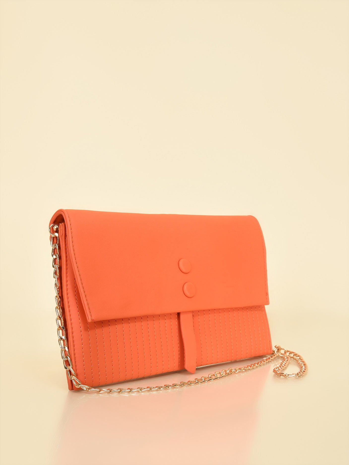 Limelight - Button Detail Clutch