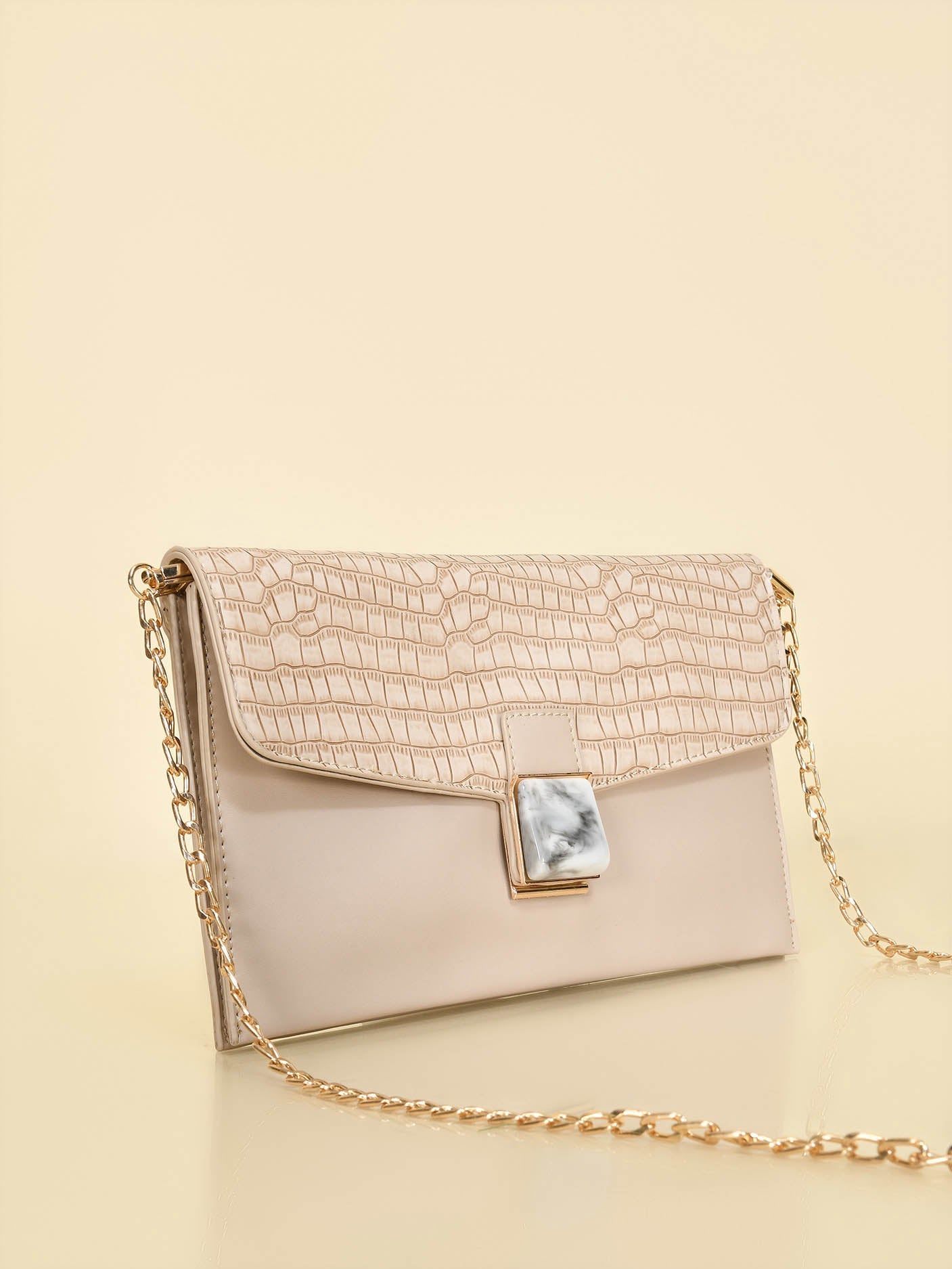 Limelight - Marble Detail Clutch