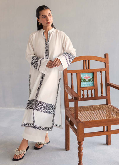 White Embroidered Kurta