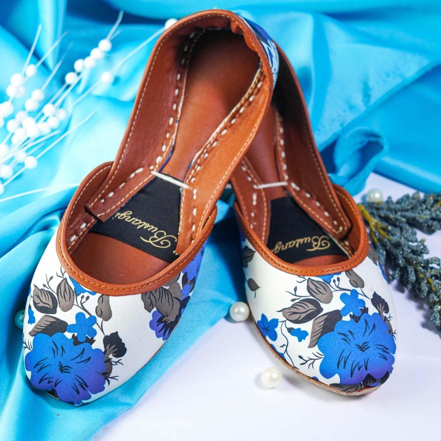 Bustangi - Blue Flourish Casual Khussa CK020