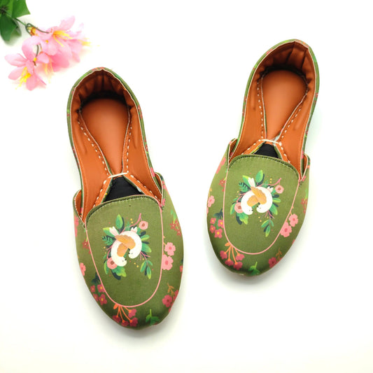 Bustangi - Tranquil Camellia