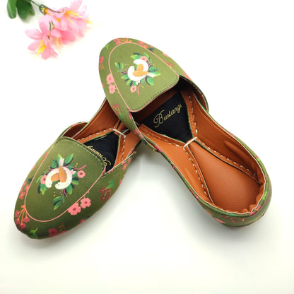 Bustangi - Tranquil Camellia