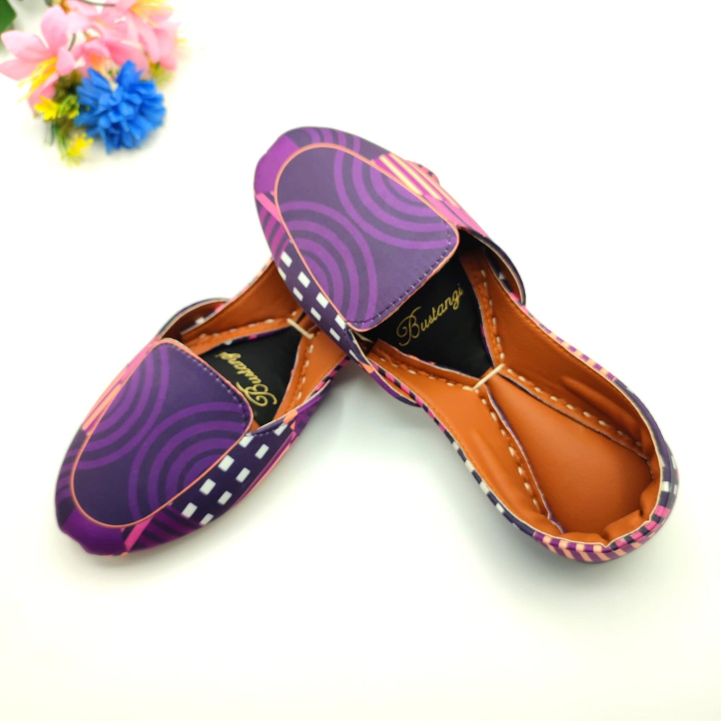 Bustangi - Vibrant Protea