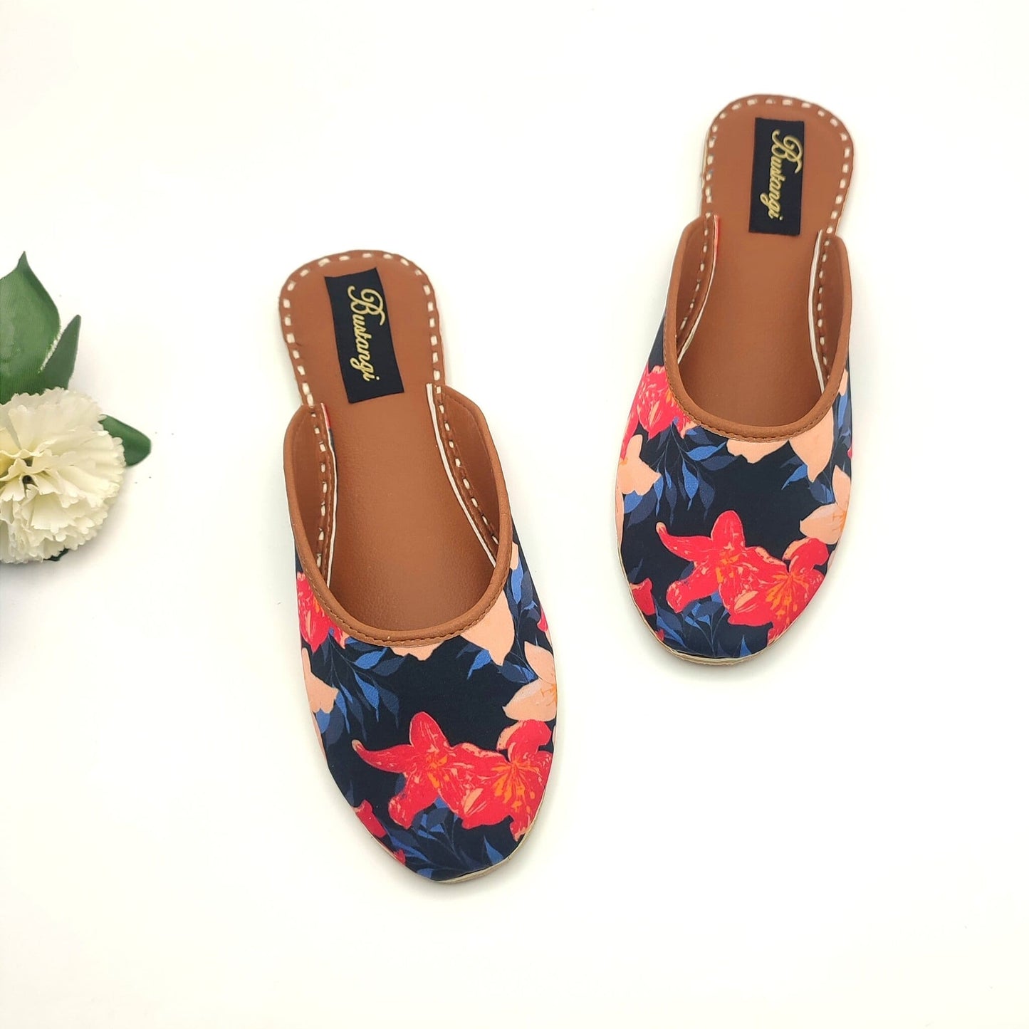 Bustangi - Ember Rose