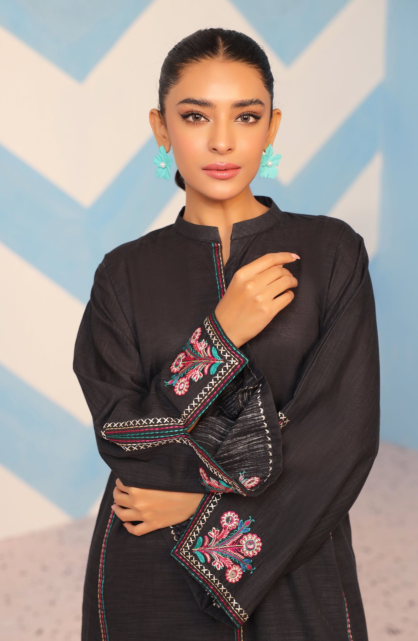 Orient - Stitched 1 Piece Embroidered Khaddar Shirt