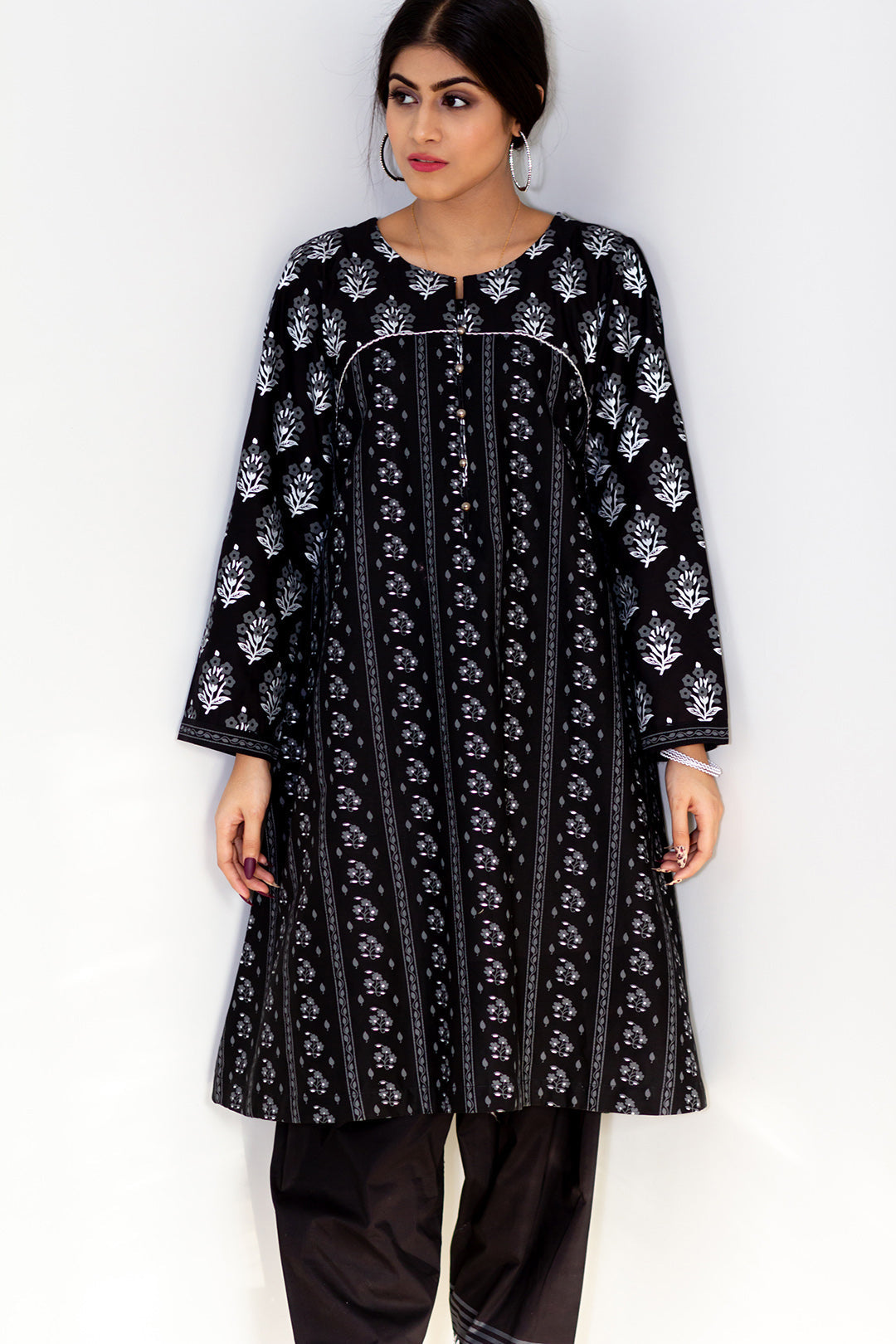 Eraj Hussain - Black Lily - Stitched