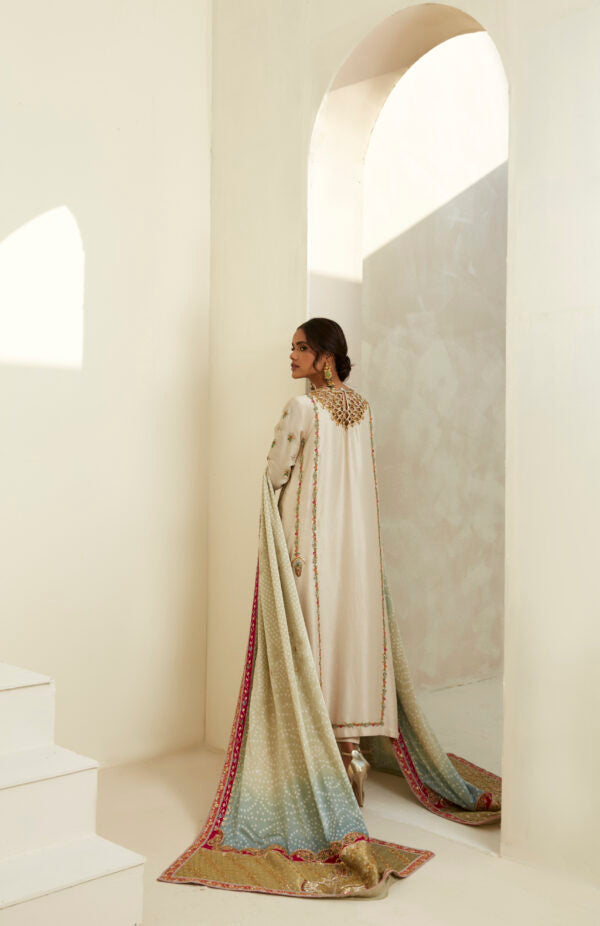 Aneeka Ruknuddin - Sana