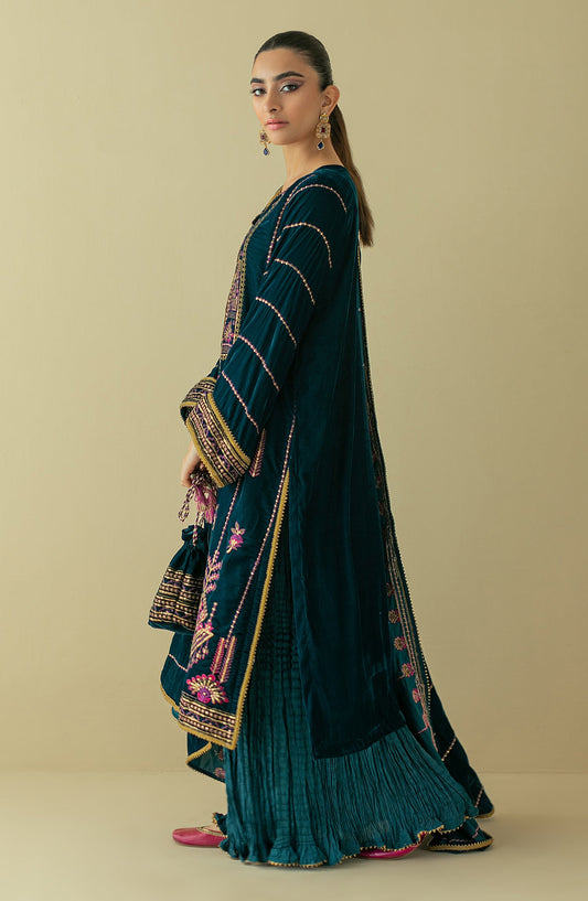 Orient - Unstitched 3 Piece Embroidered Velvet Shirt , Raw Silk Pant and Velvet Dupatta