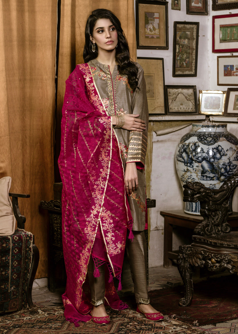 Eraj Hussain - QAREENA